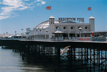 are dogs allowed on brighton pier