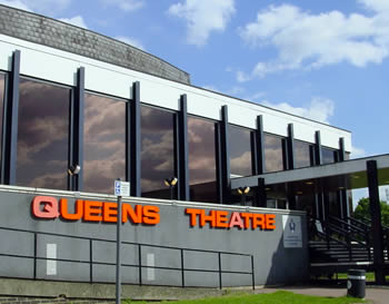 Image of the Queens Theatre bar
